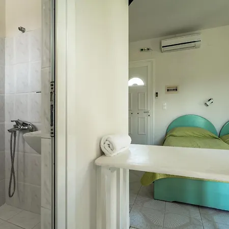 Angela Partial Sea View 6 Gasthof *